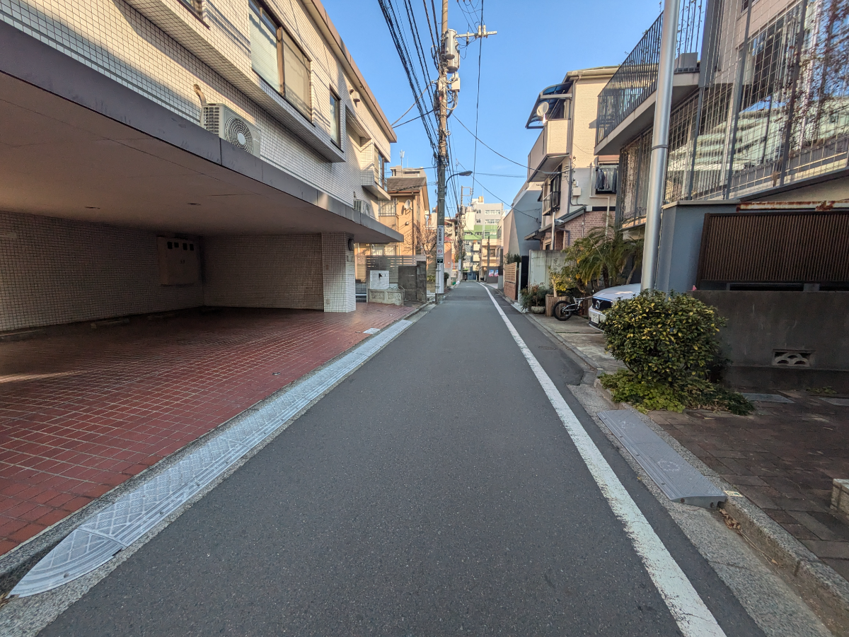 fresh/building/J00100395350_2