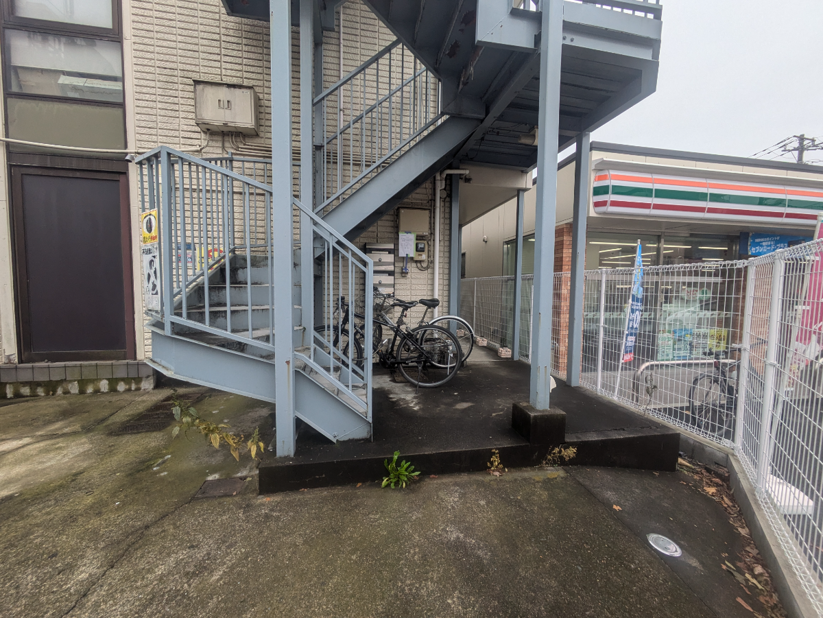 fresh/building/J00100395579_3