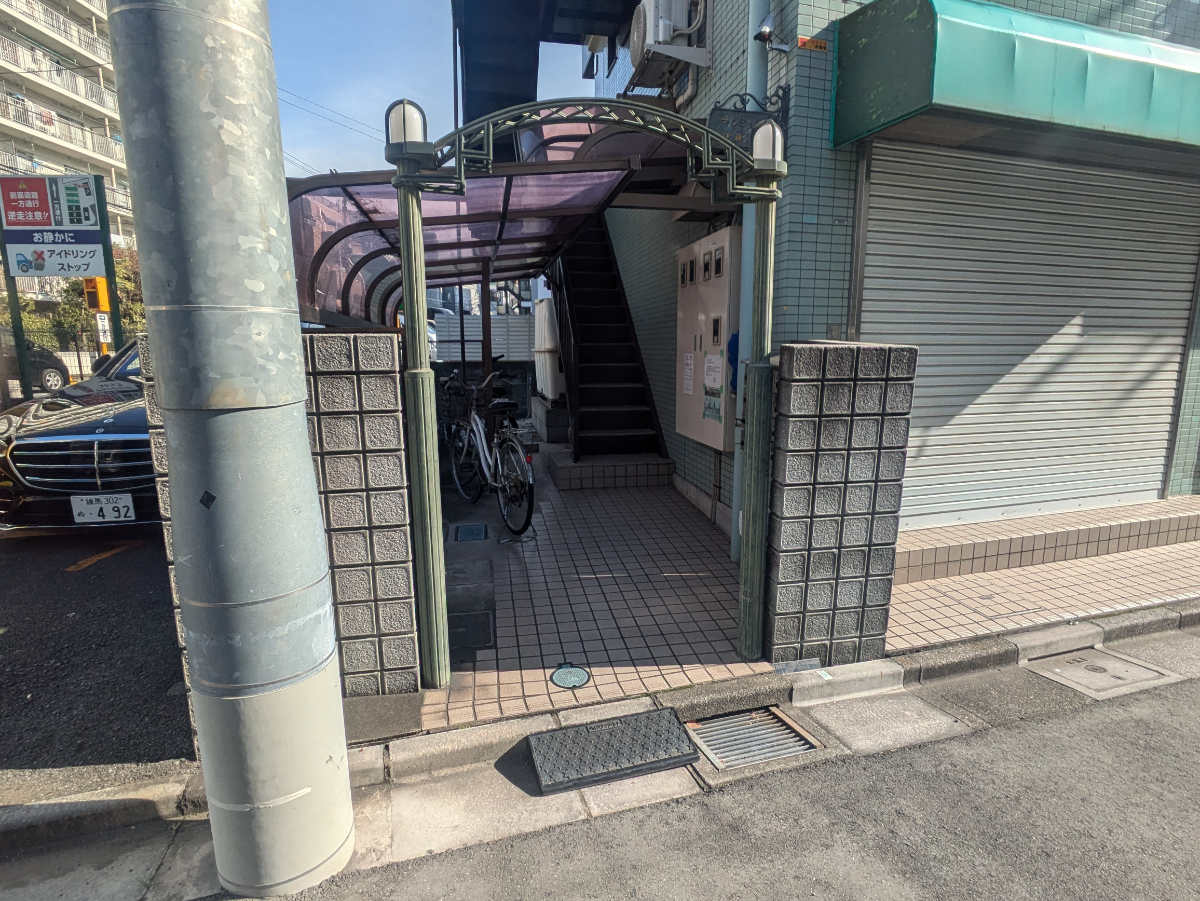 fresh/building/J00100395821_3