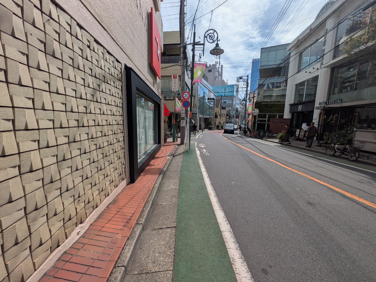 fresh/building/J00100395855_2