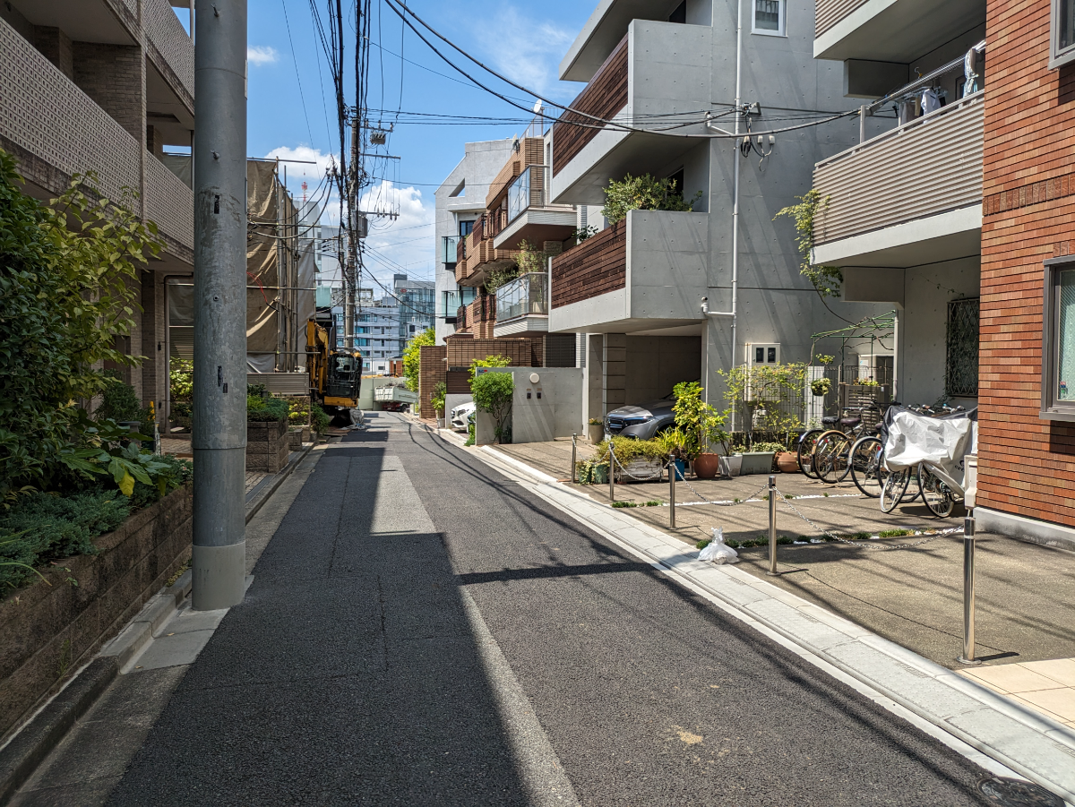 fresh/building/J00100395896_2