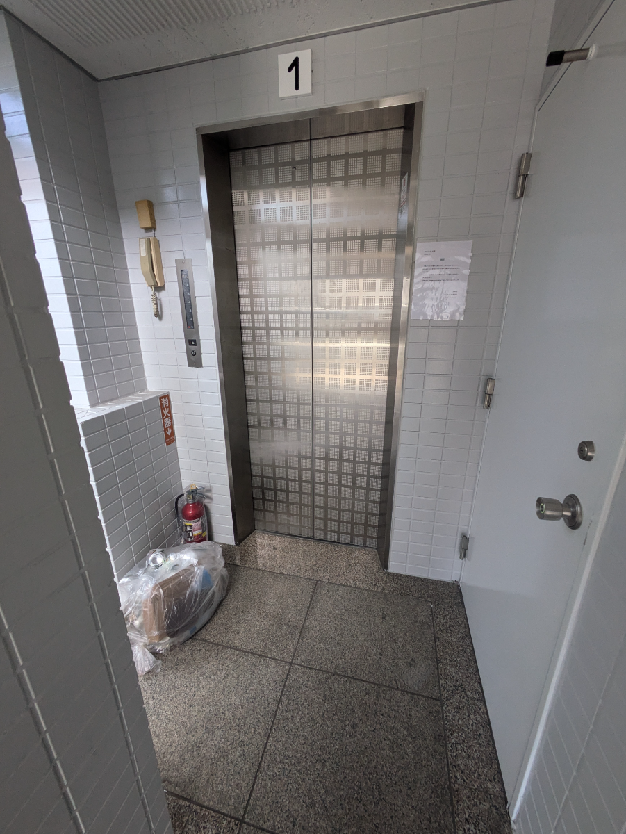 fresh/building/J00100395971_4