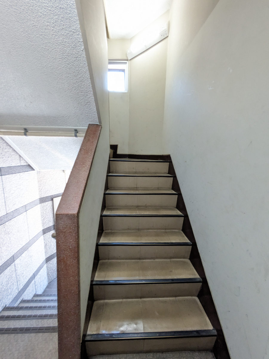 fresh/building/J00100396098_20