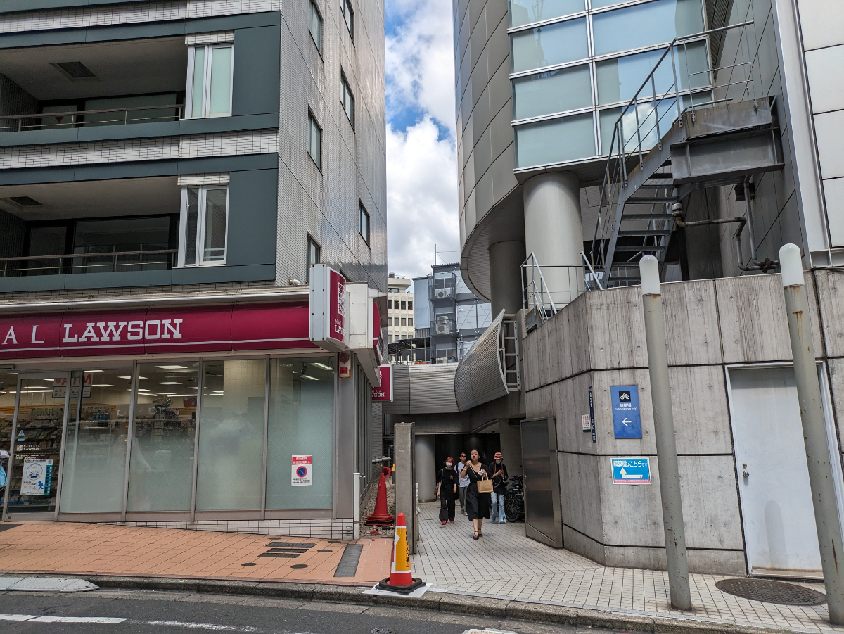 fresh/building/J00100396117_14