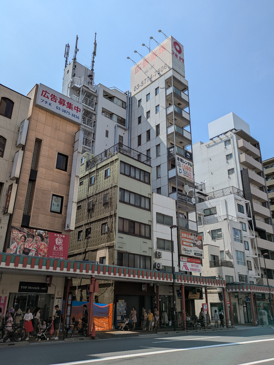 fresh/building/J00100396275_9