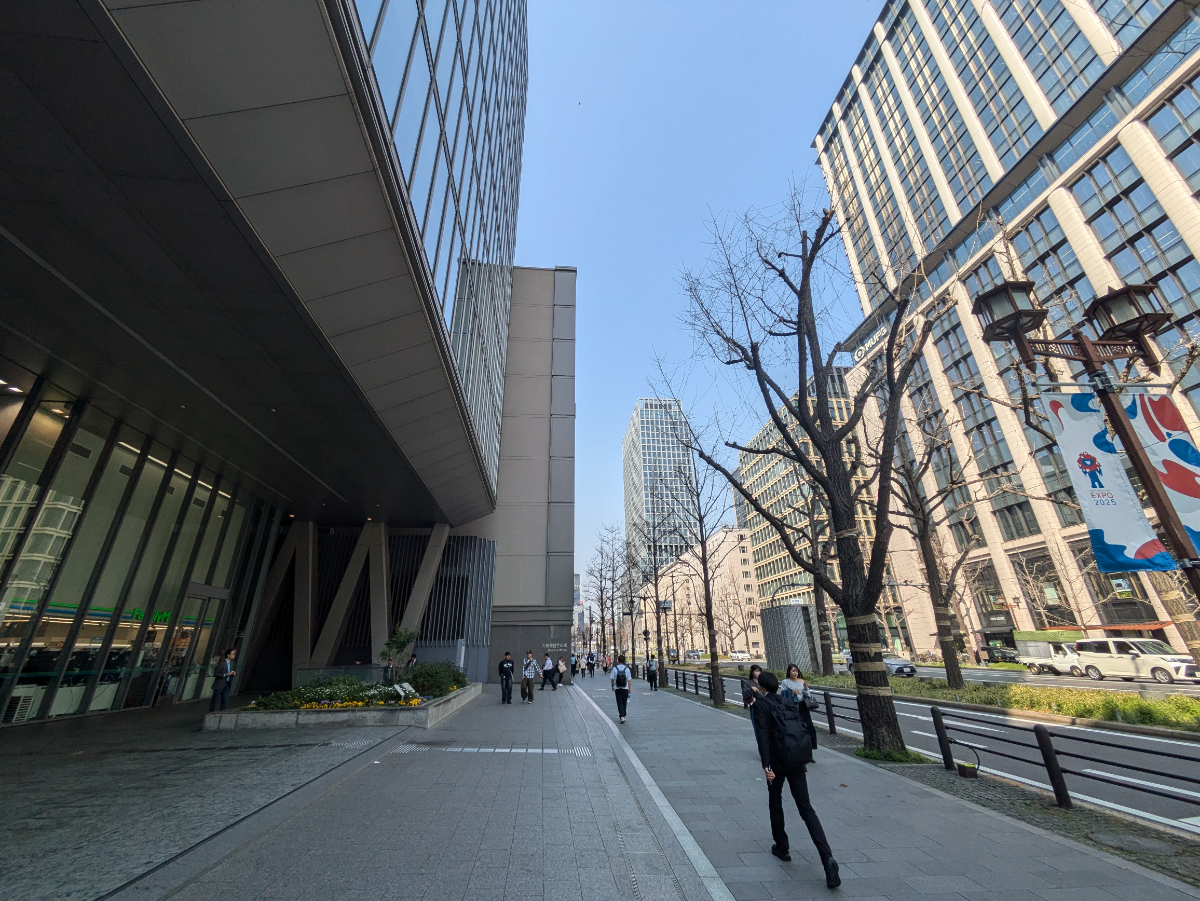 fresh/building/J00100396756_2