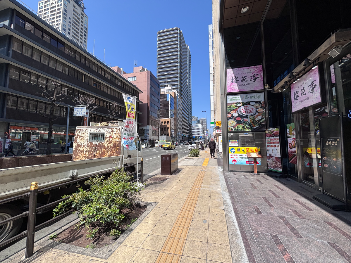 fresh/building/J00100396800_2
