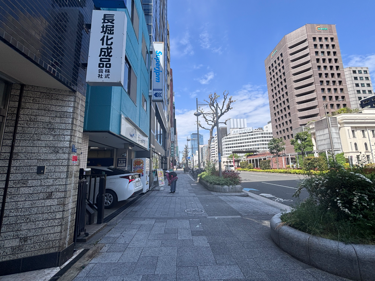 fresh/building/J00100396835_2