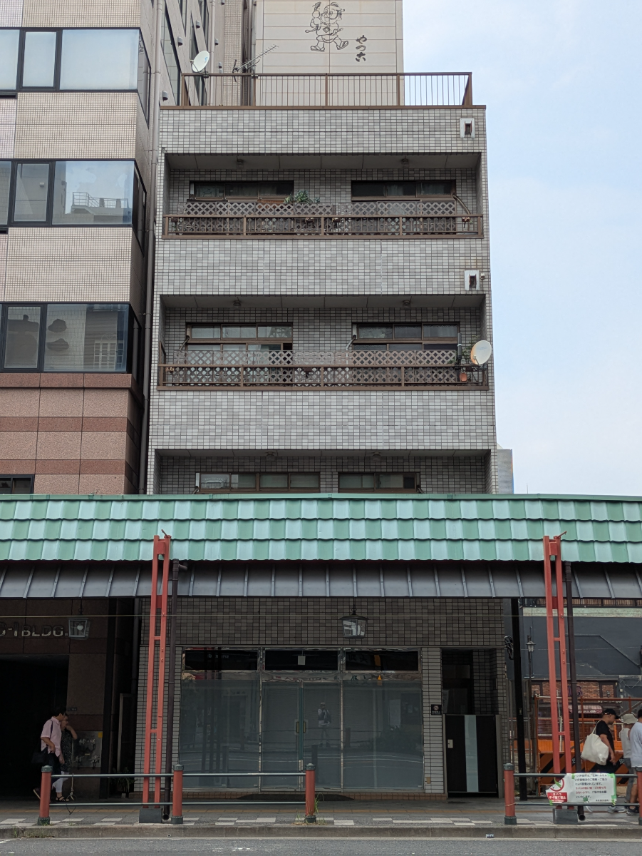 fresh/building/J00100397954_1