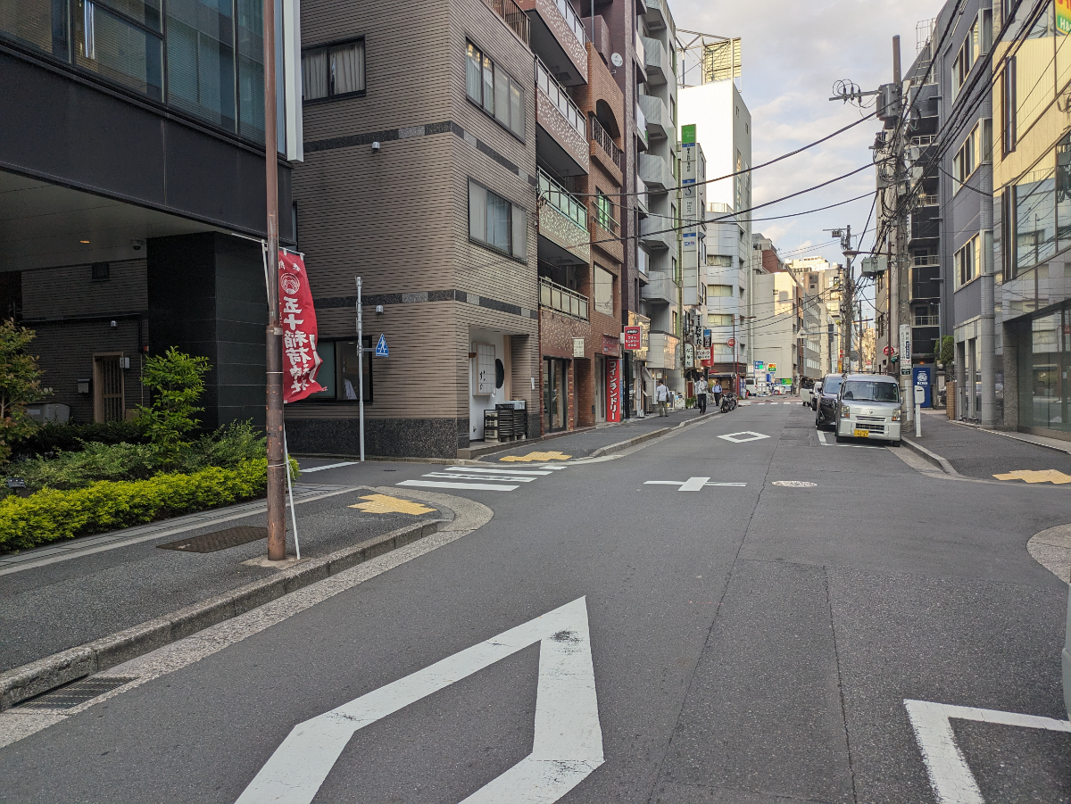 fresh/building/J00100398042_2