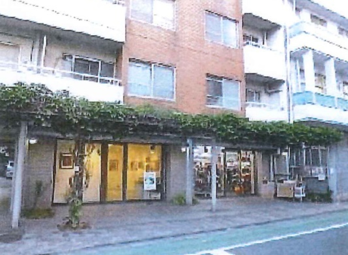 fresh/building/J00100398047_2