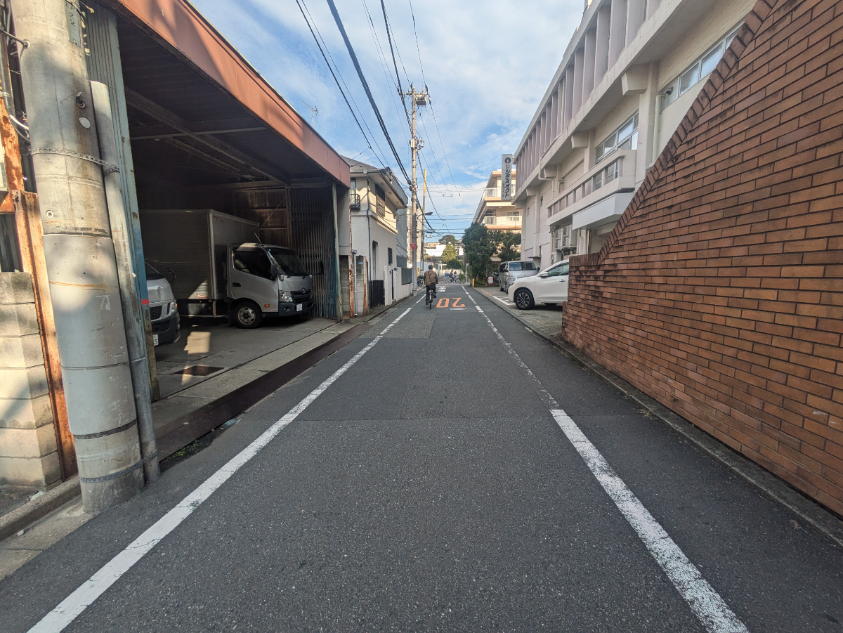 fresh/building/J00100398175_2