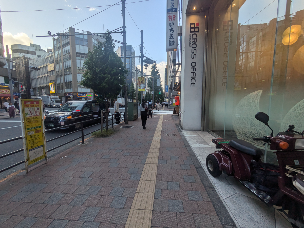 fresh/building/J00100398185_12