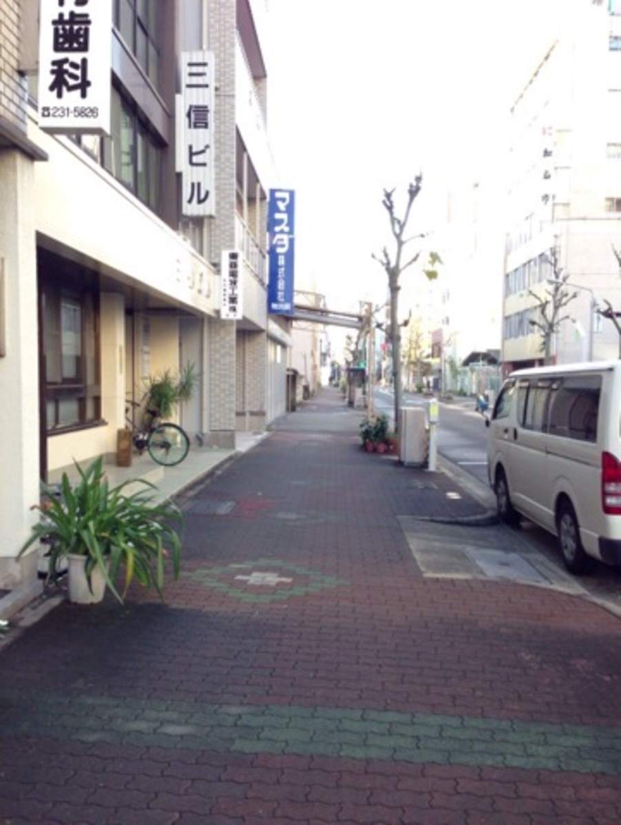 fresh/building/J00100398408_2