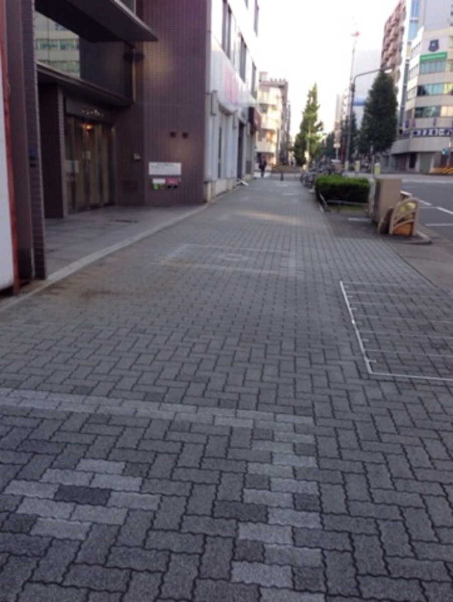 fresh/building/J00100398477_2