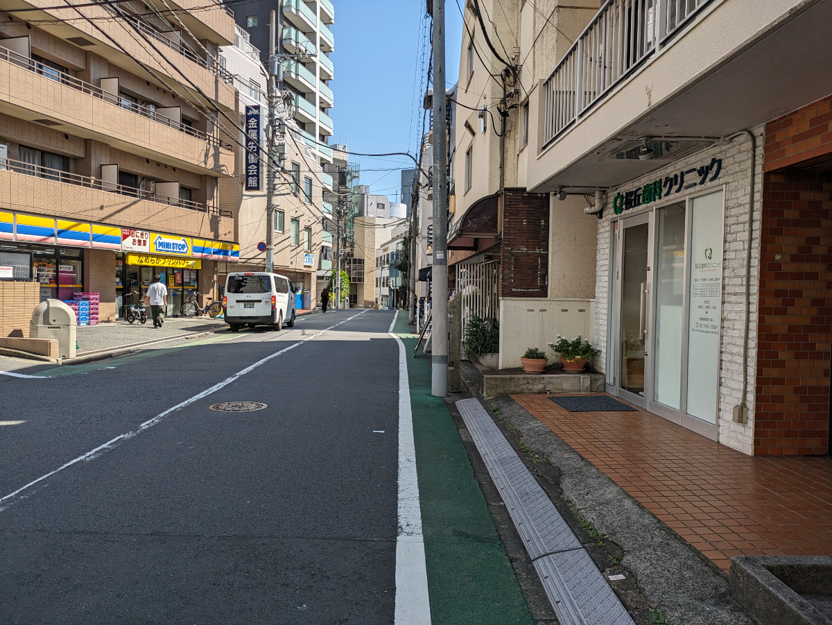 fresh/building/J00100401809_2