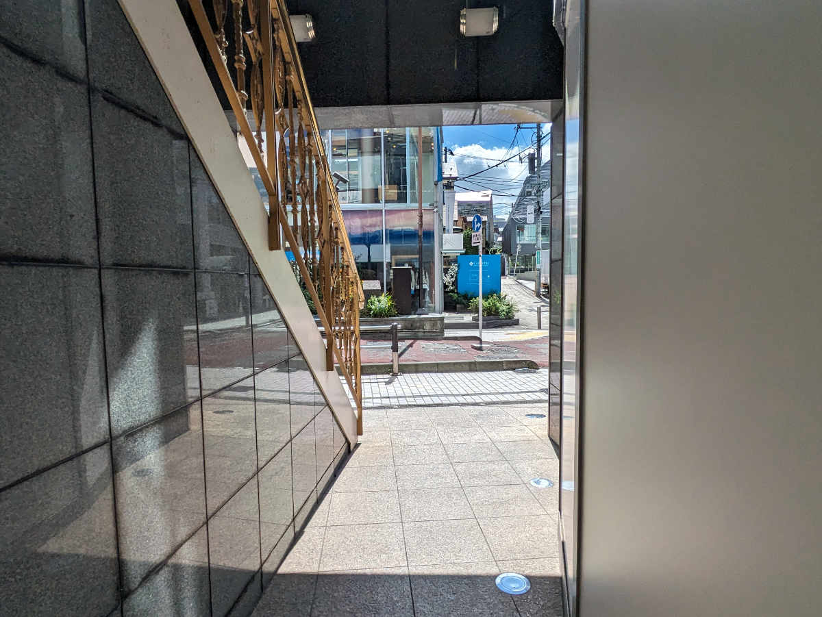 fresh/building/J00100401886_3