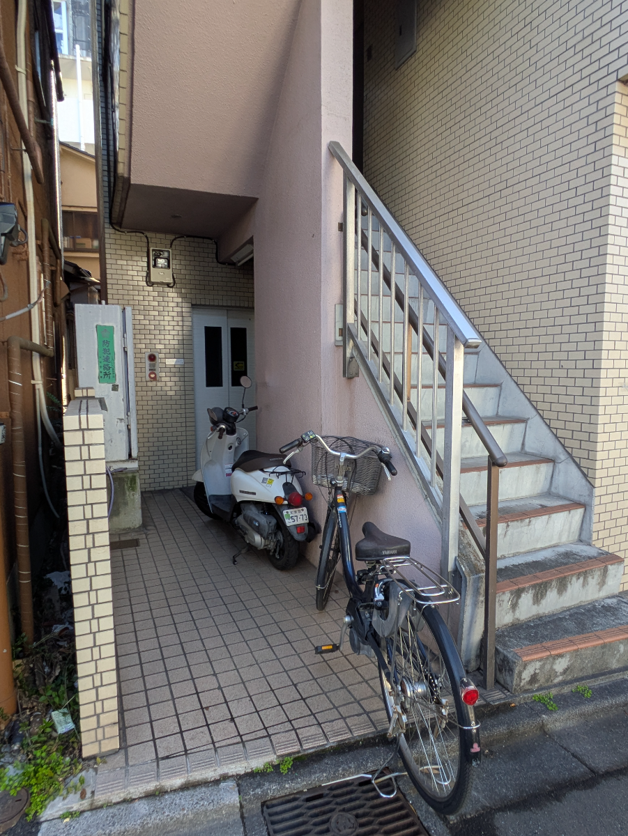 fresh/building/J00100402019_12