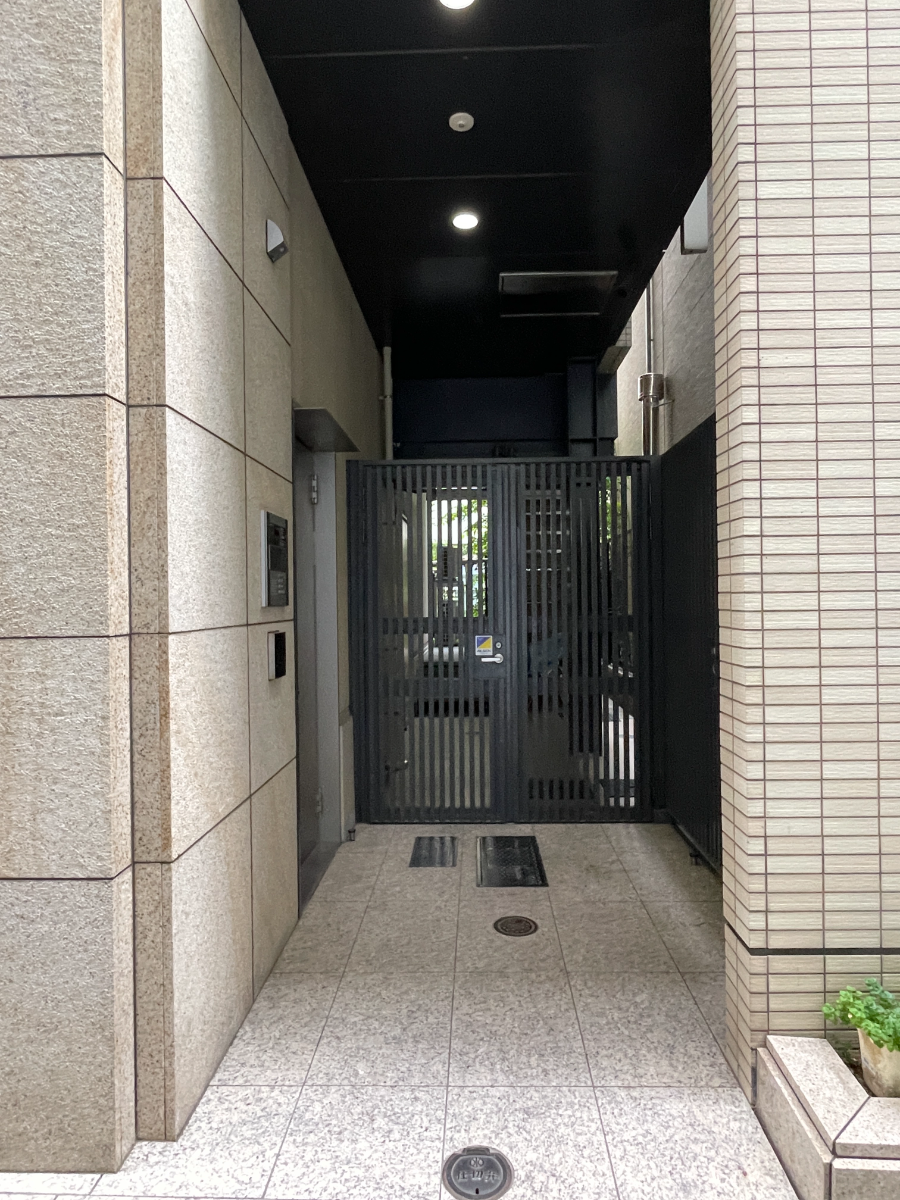 fresh/building/J00100402100_16