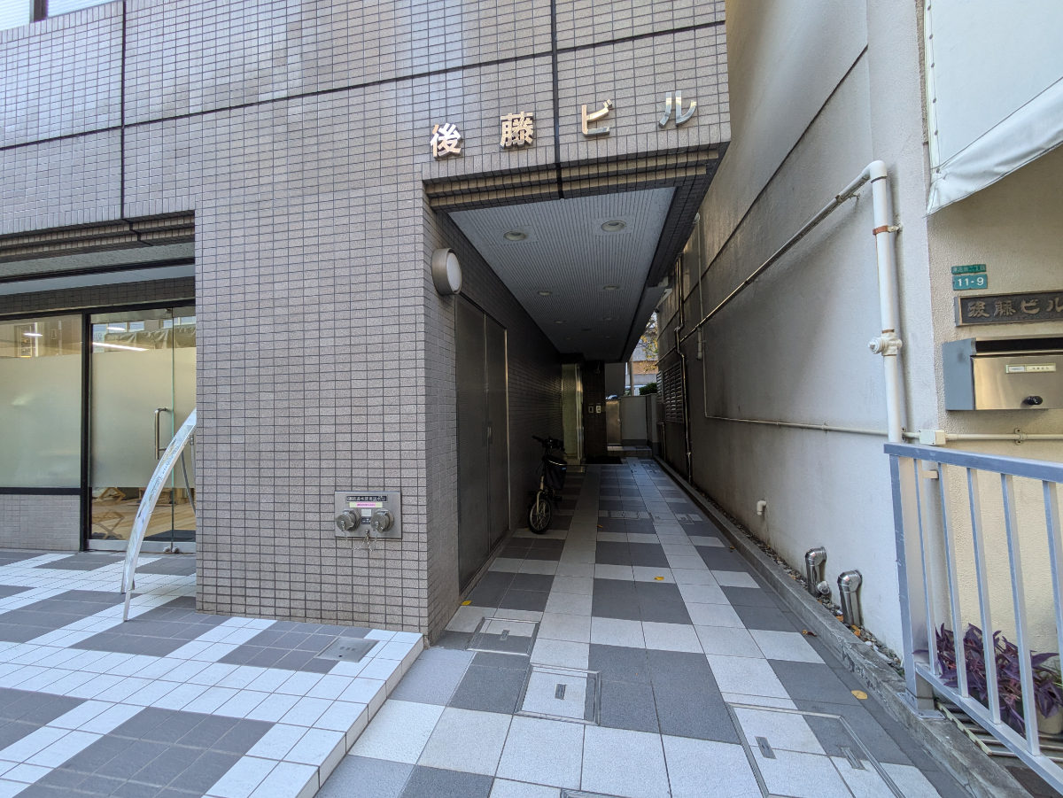 fresh/building/J00100402302_3