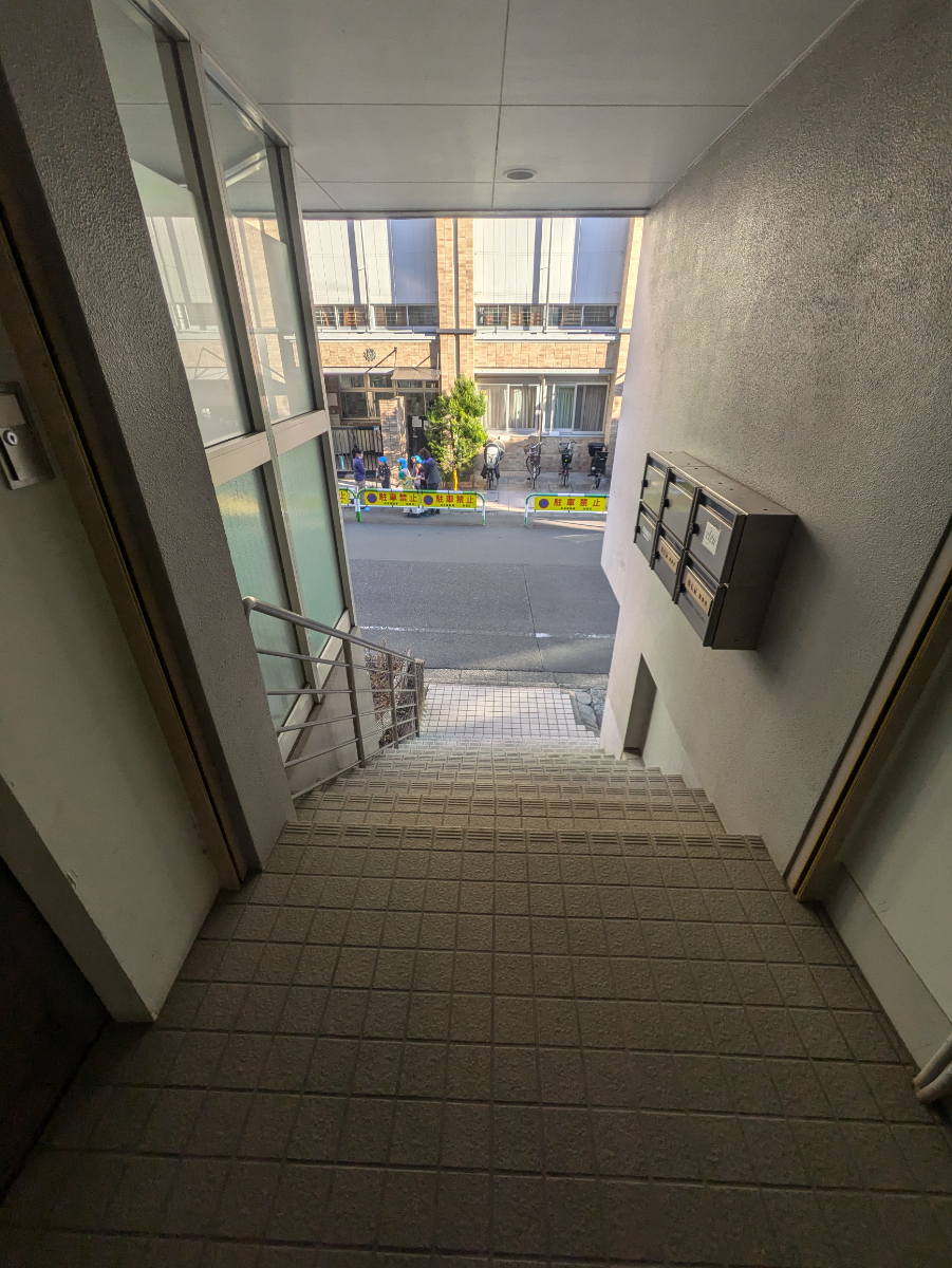 fresh/building/J00100402409_11