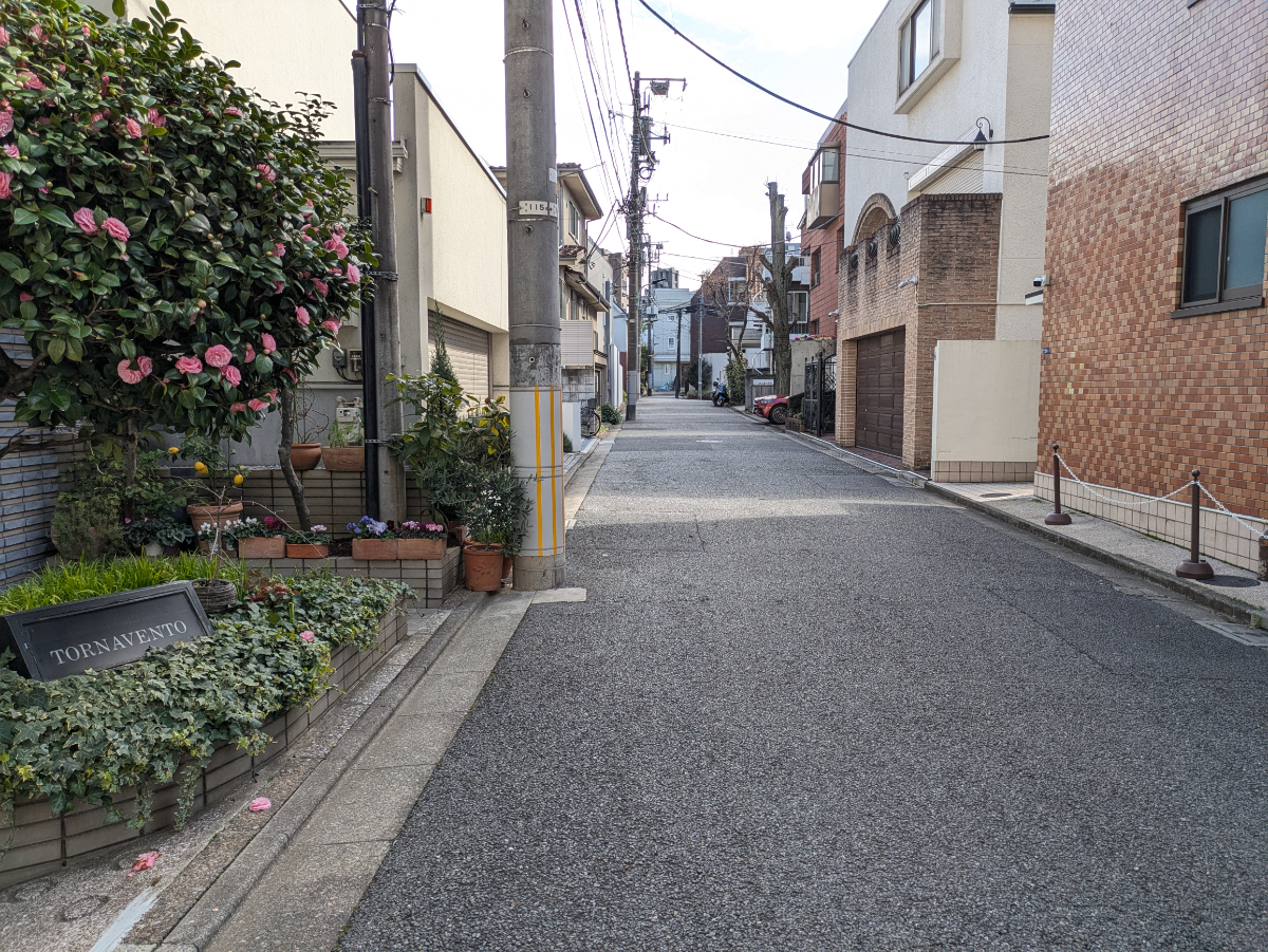 fresh/building/J00100403319_2