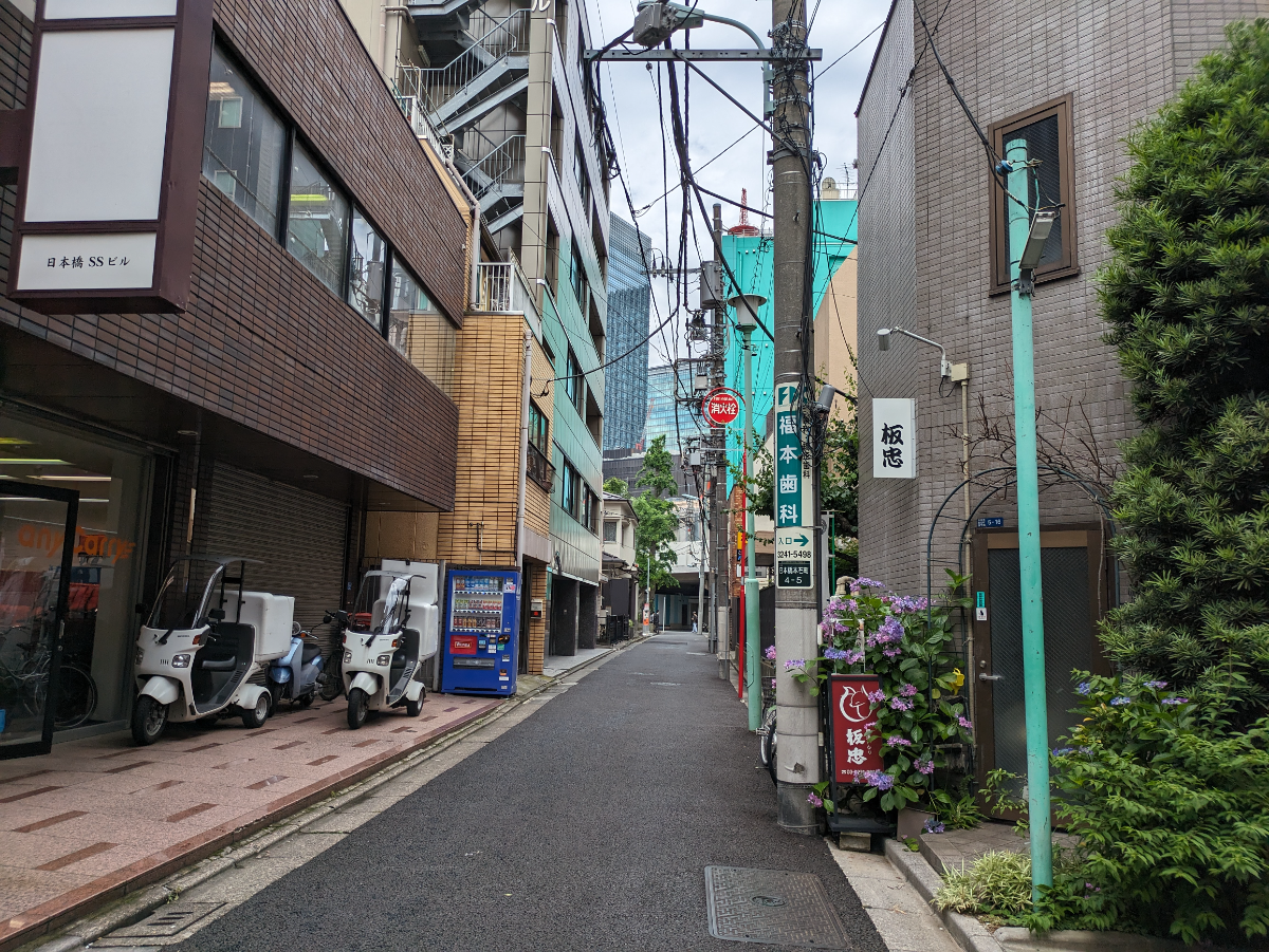 fresh/building/J00100403402_2