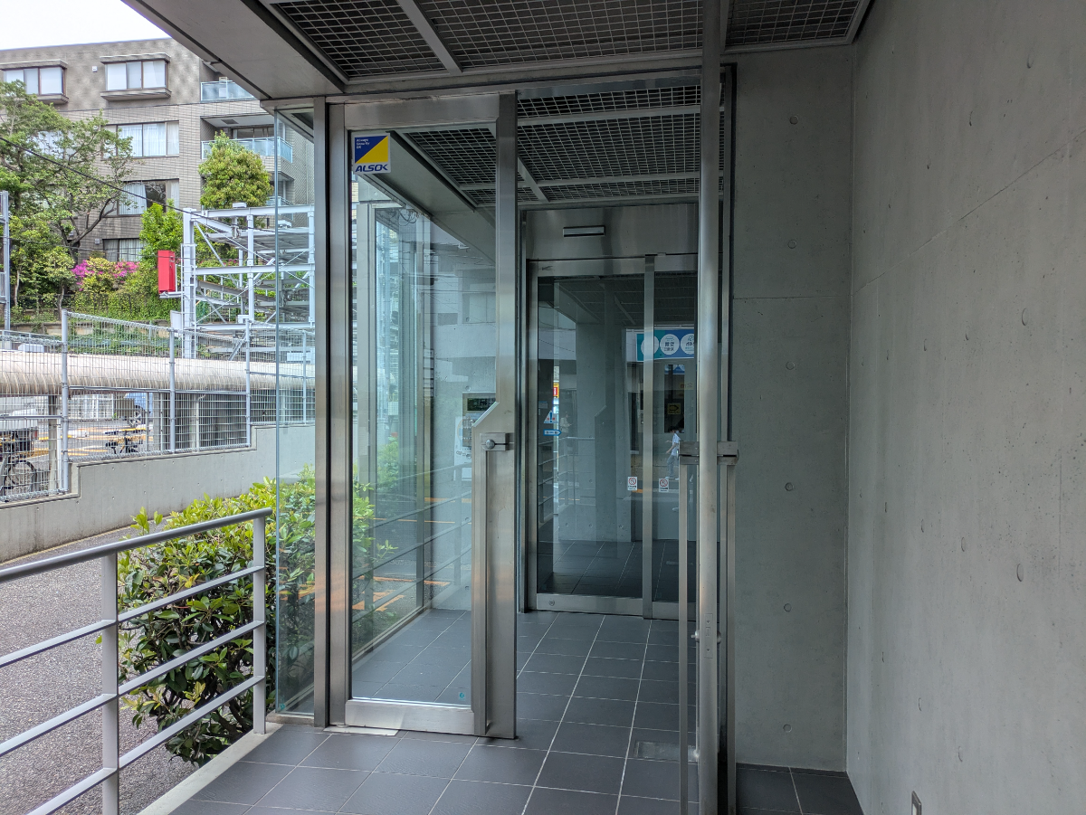 fresh/building/J00100404057_3