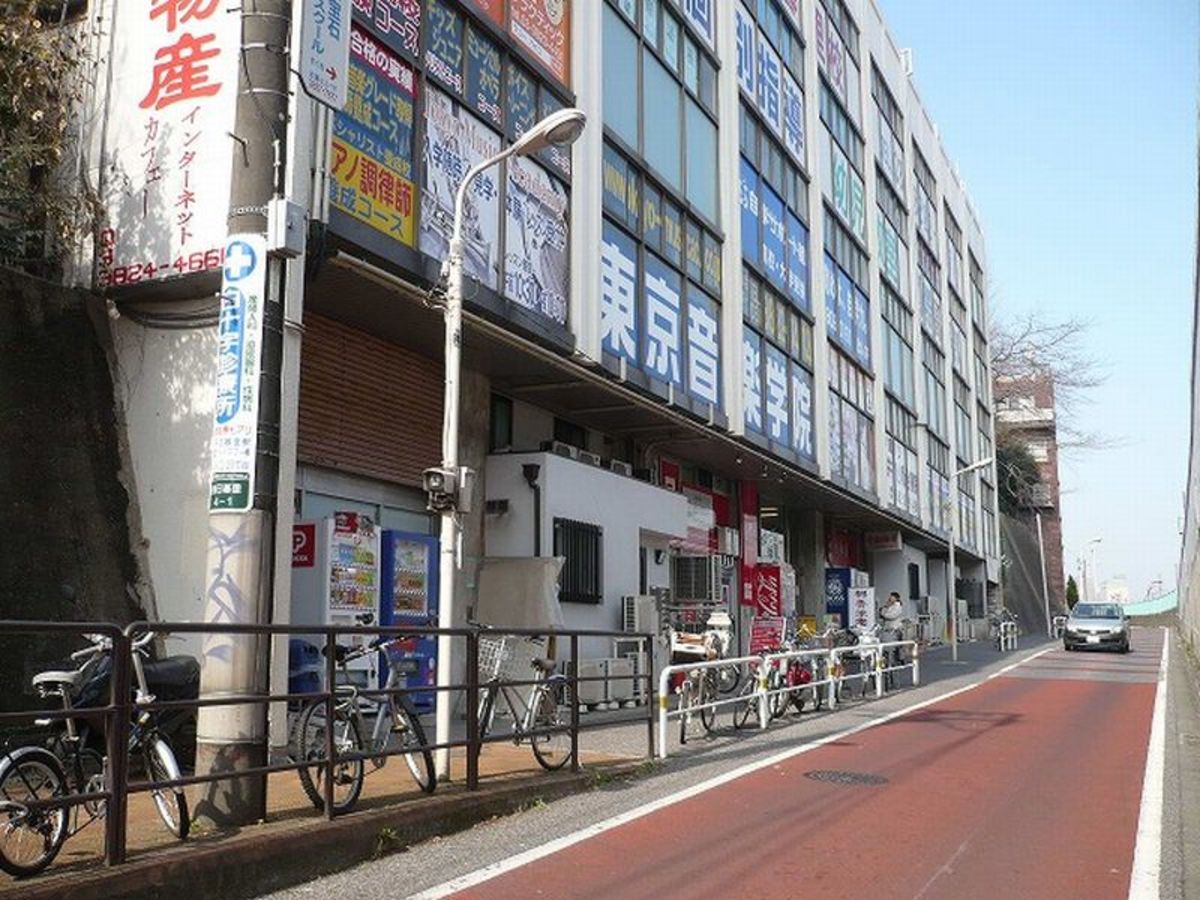 fresh/building/J00100404903_1