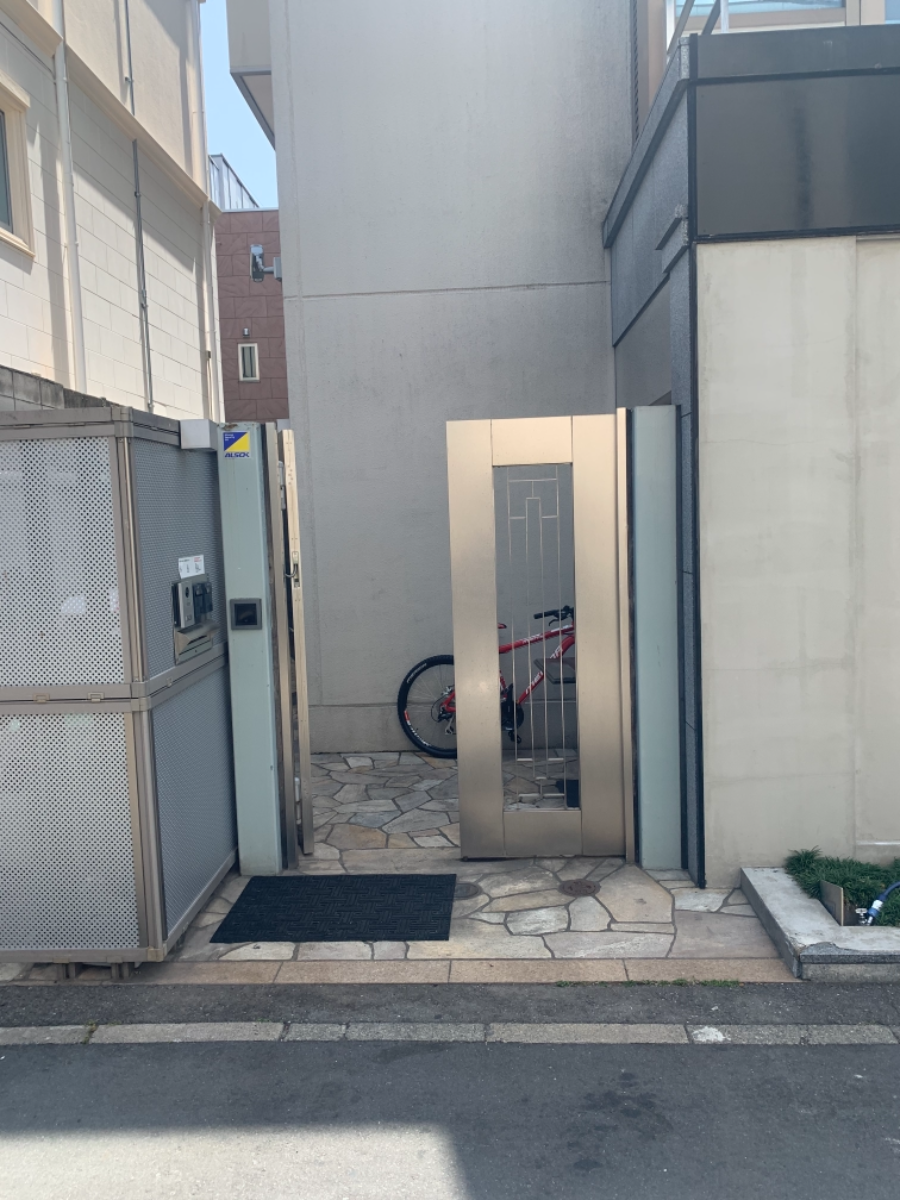 fresh/building/J00100404921_3