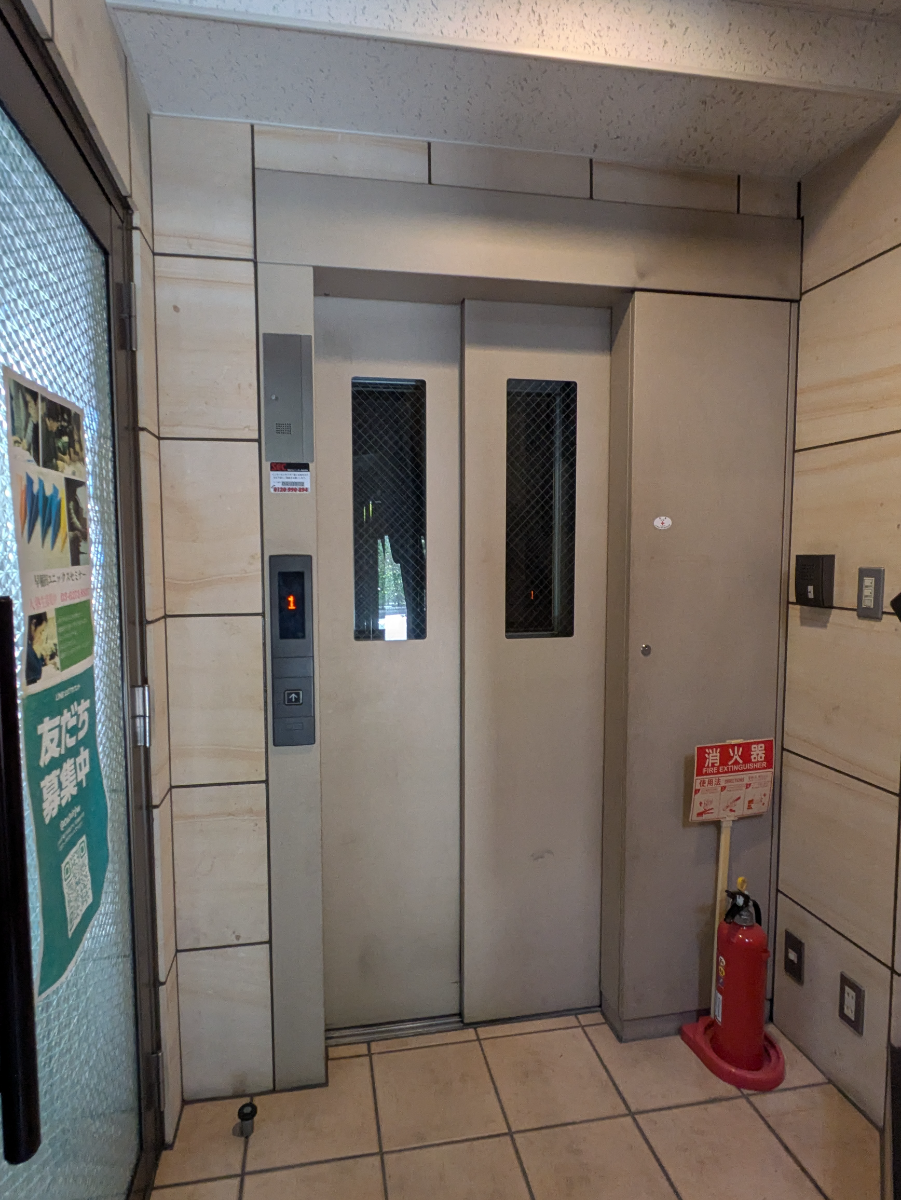 fresh/building/J00100405123_4