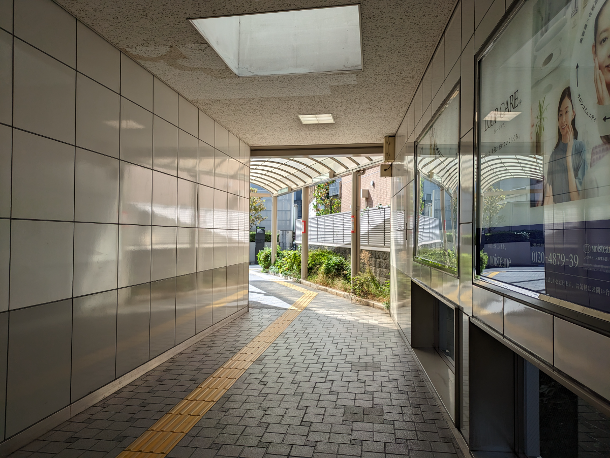 fresh/building/J00100405277_7