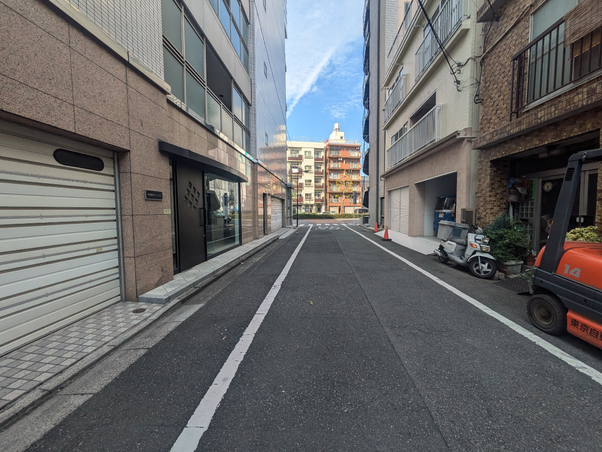 fresh/building/J00100405600_2