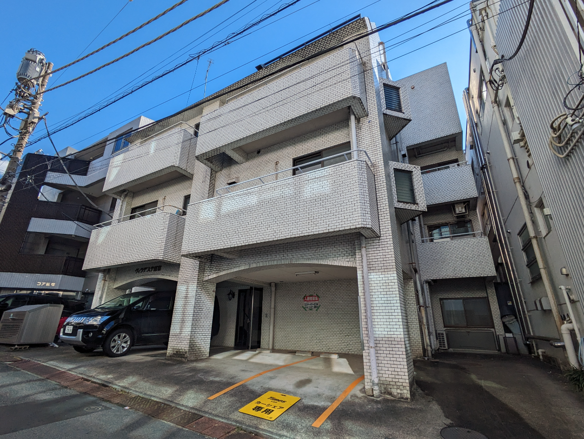 fresh/building/J00100406837_1