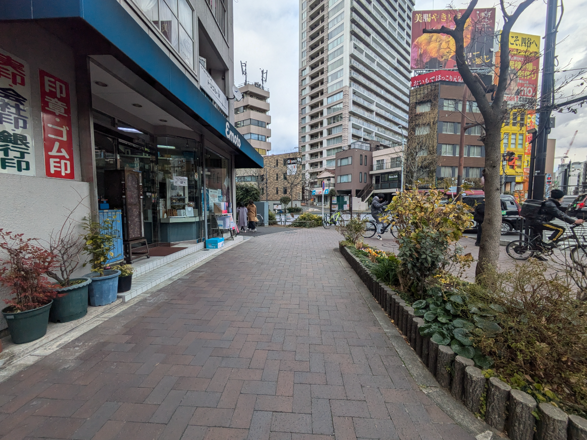 fresh/building/J00100406880_2