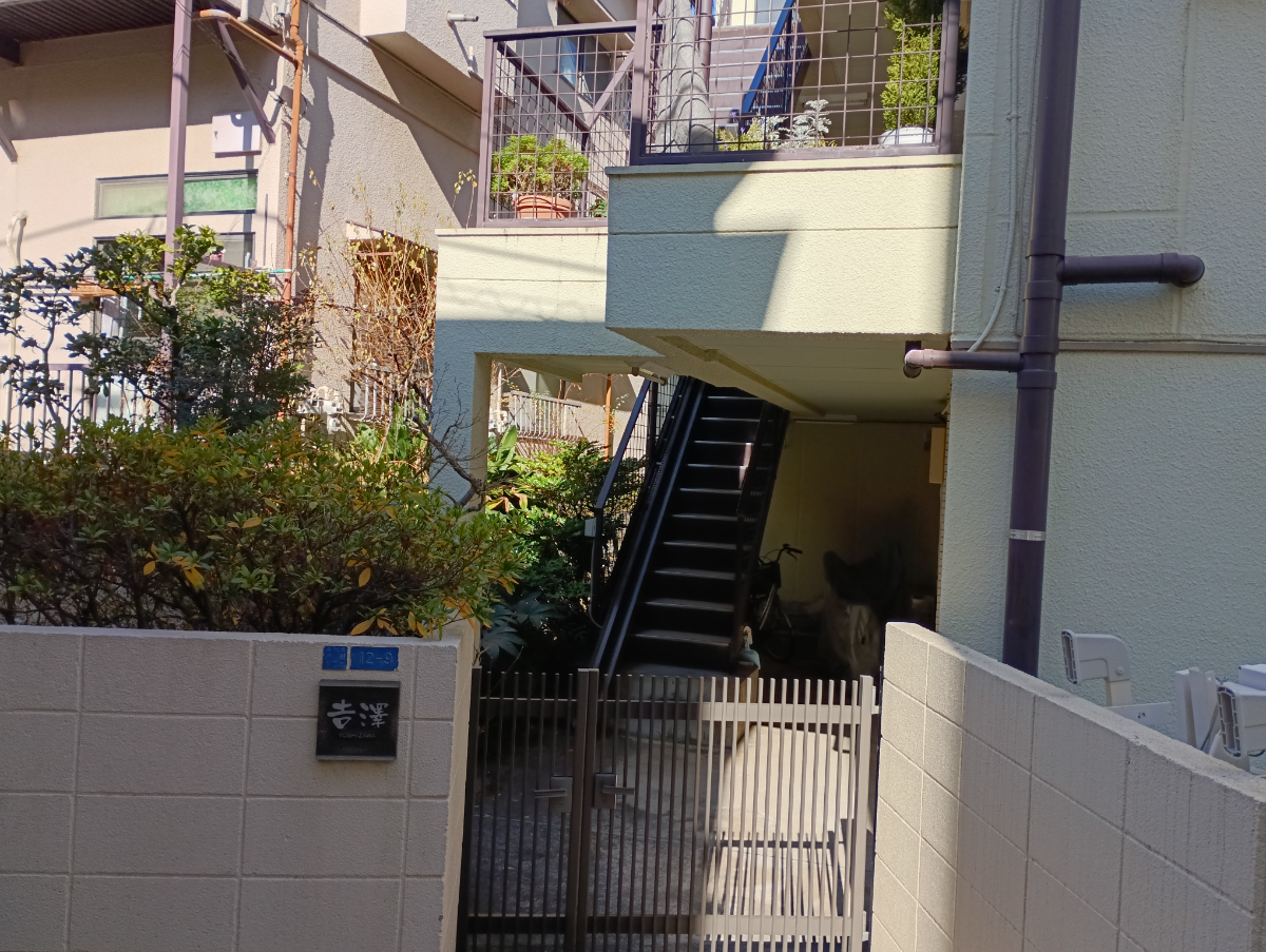 fresh/building/J00100407867_3