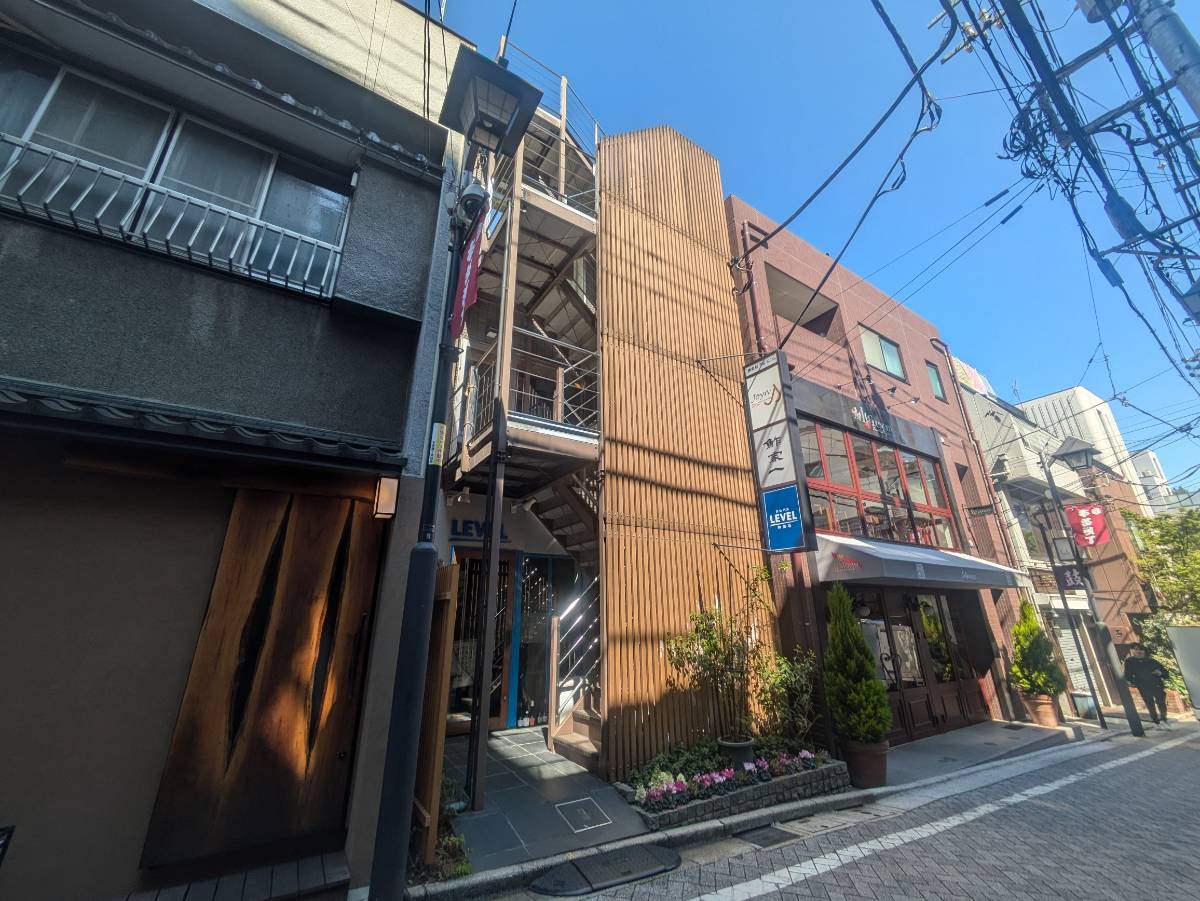 fresh/building/J00100407996_6