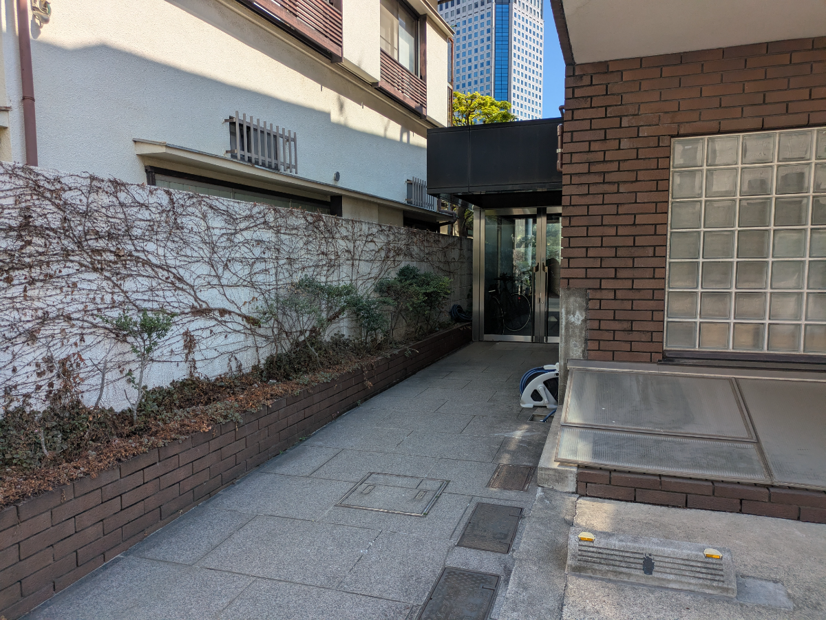 fresh/building/J00100410996_11