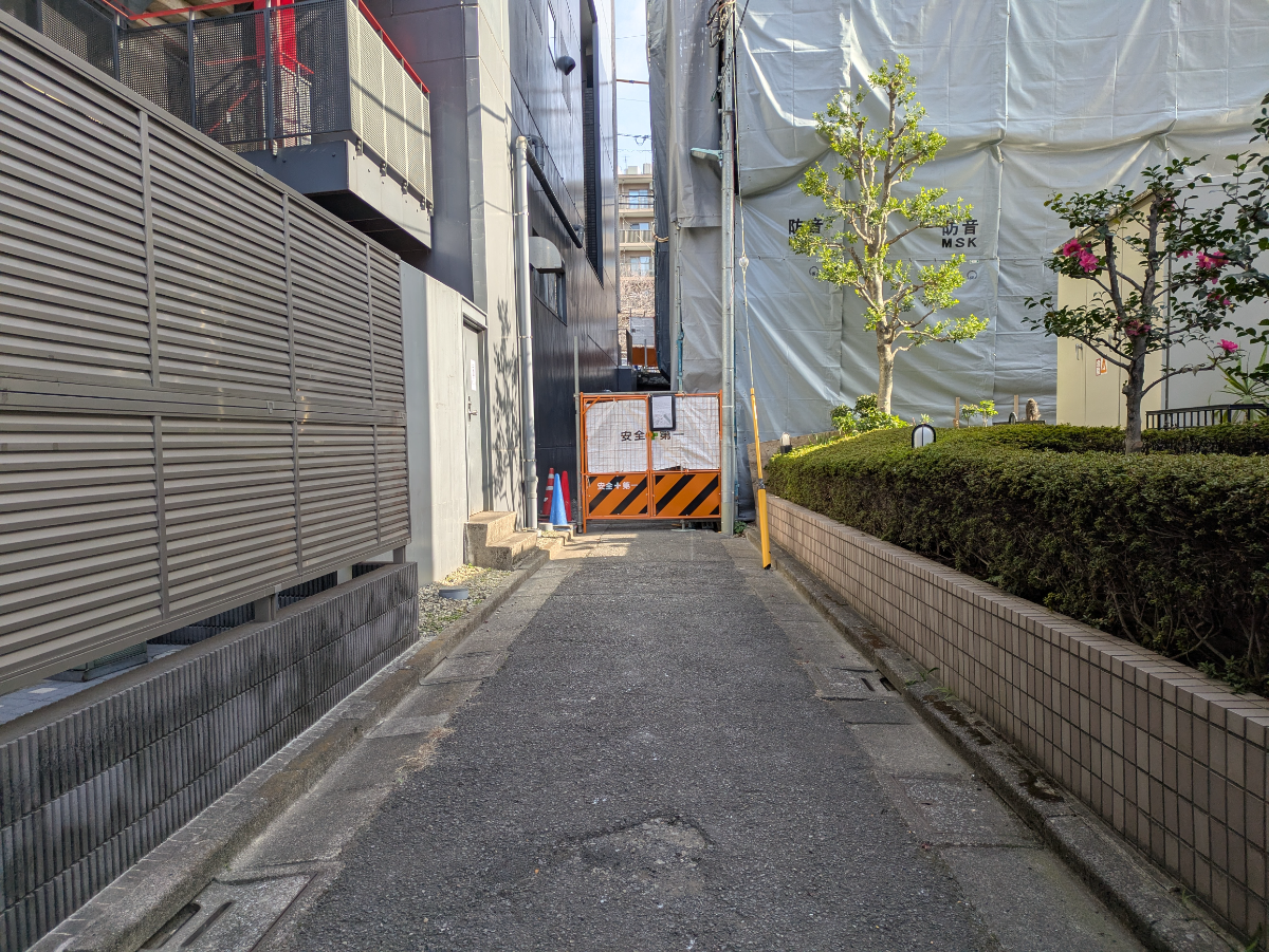 fresh/building/J00100411496_16