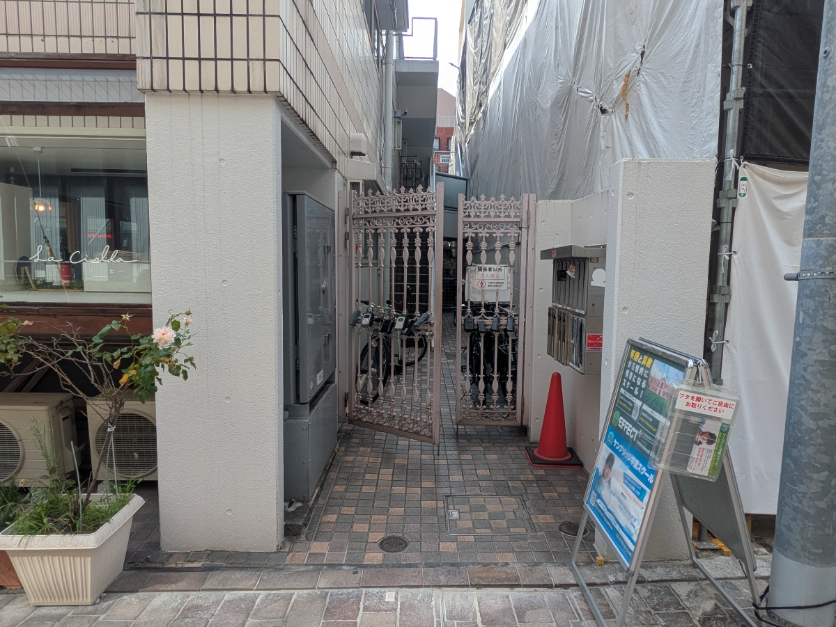 fresh/building/J00100412132_12