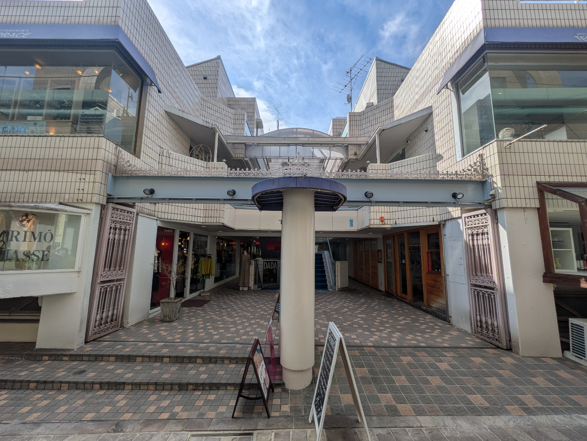 fresh/building/J00100412132_3