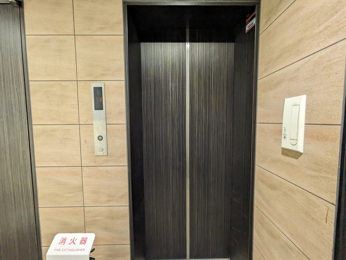 fresh/building/J00100412219_4