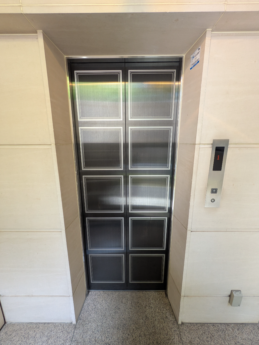 fresh/building/J00100414155_4