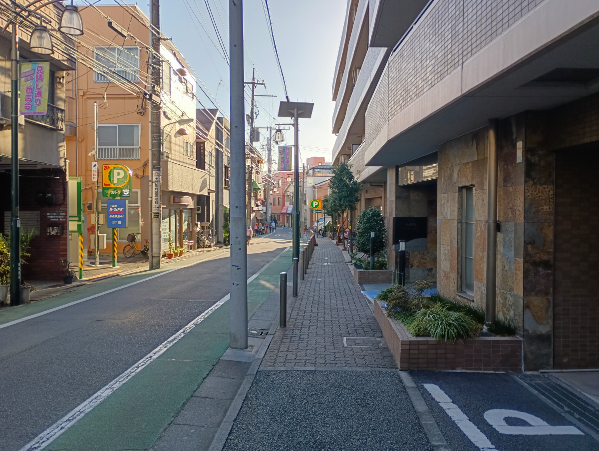 fresh/building/J00100418502_2