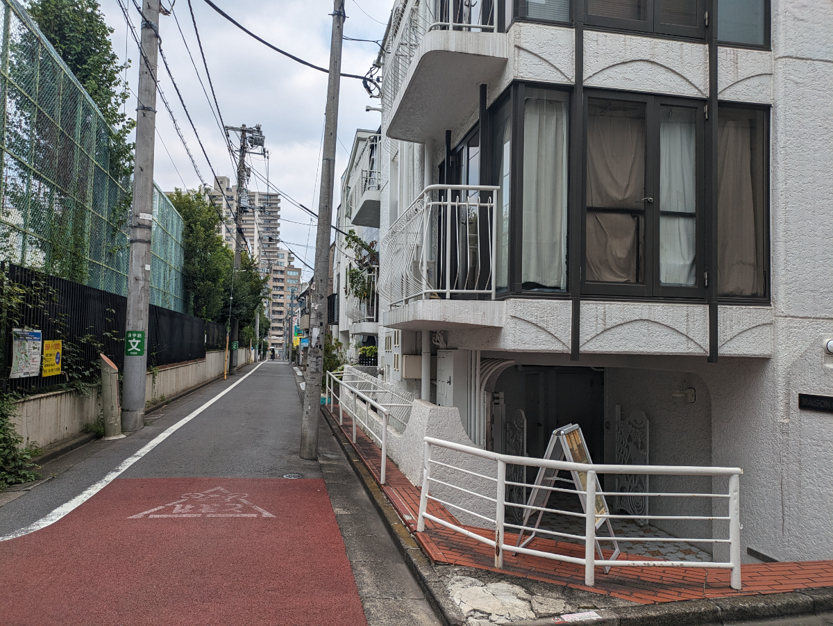 fresh/building/J00100418886_2