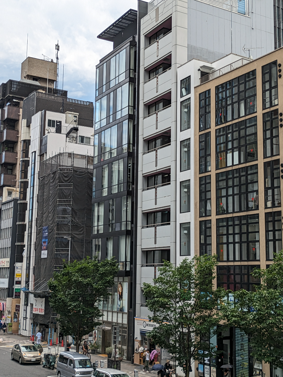 fresh/building/J00100418922_11