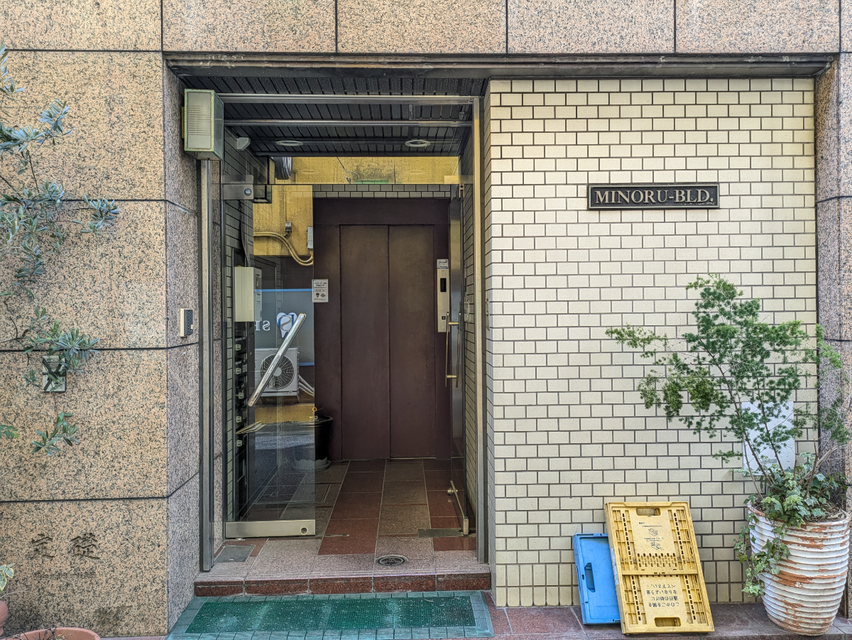 fresh/building/J00100421677_3