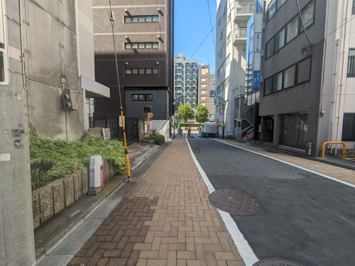 fresh/building/J00100430150_16