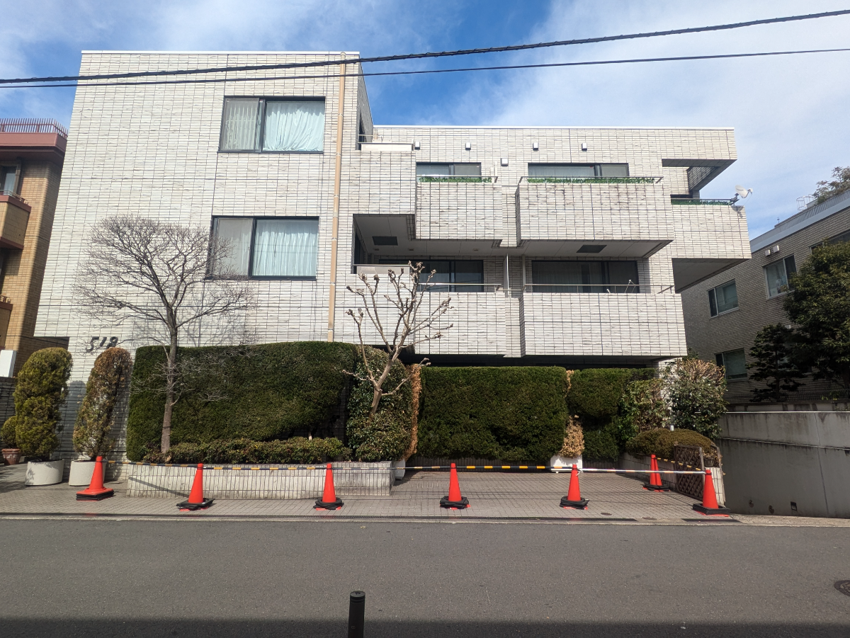 fresh/building/J00100432213_1
