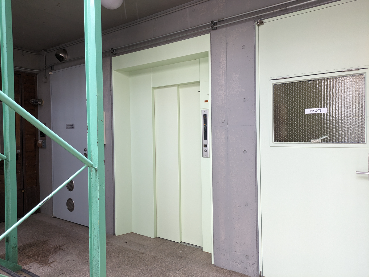 fresh/building/J00100435816_5